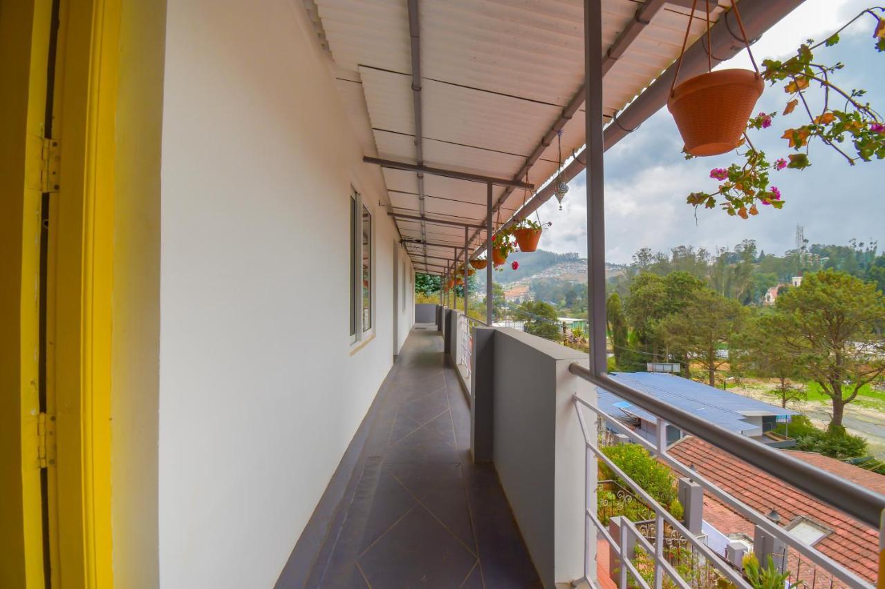 Fabhotels Reflections Guest House Ooty Buitenkant foto